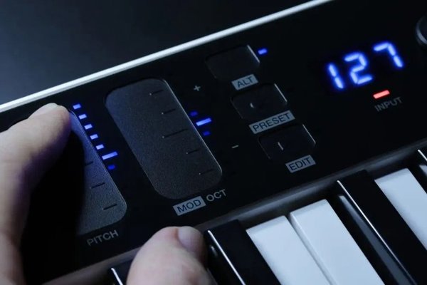 IK iRig Keys I/O 25 - Πληκτρολόγιο ελέγχου