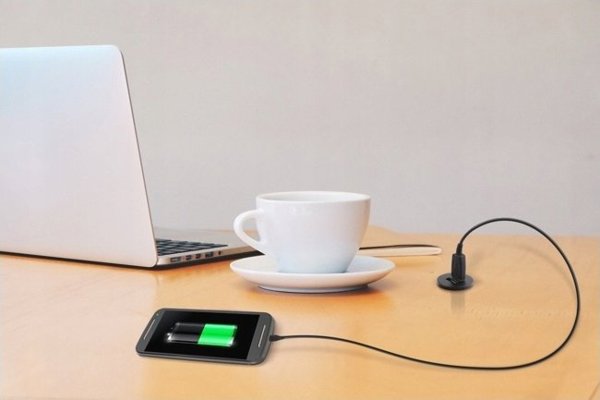 Ενσωματωμένος φορτιστής USB, επίπλων, με είσοδο 12Vdc USB-A + USB-C, 2.1A, με σύνδεση L813 Design Light
