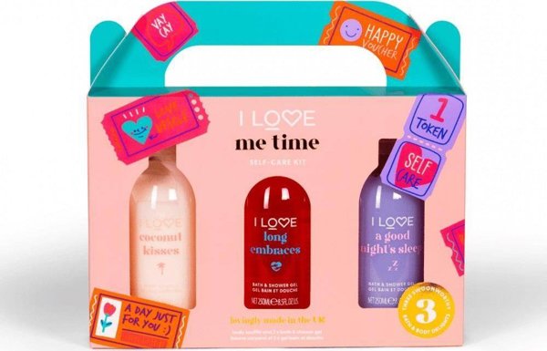 I love I Love Me Time σετ σουφλέ σώματος + αφρόλουτρο και τζελ μπάνιου 3x250ml 13454641 5060849632331