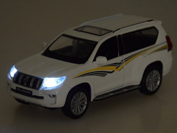 Jokomisiada Μεταλλικό αυτοκίνητο μοντέλο TOYOTA LAND CRUISER PRADO με φως και ήχο SUV ZA5056