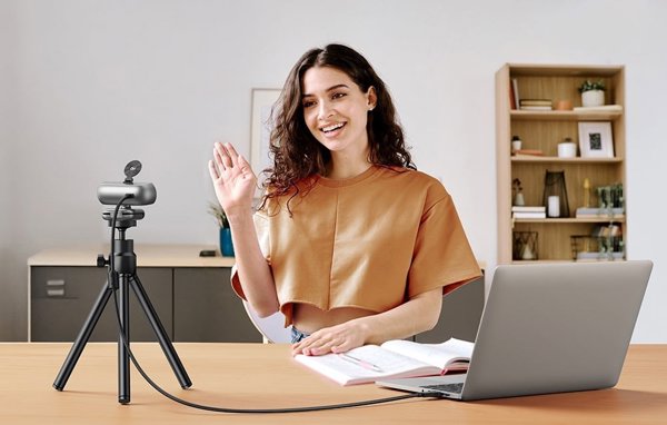Kamera internetowa UGREEN CM825 USB-A 2K 30FPS (szara)