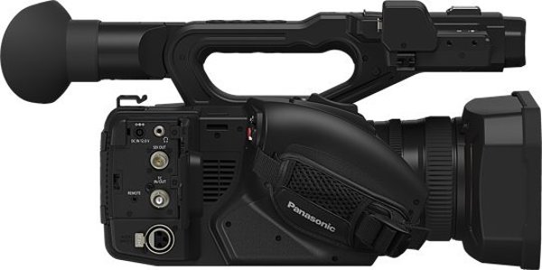 Ψηφιακή κάμερα Panasonic Panasonic HC-X2E (κάμερα 4K, 4K/10-bit, 1", zoom 20x, 24,5 mm, OIS, V-Log Man.Ring, SDI, Ethernet, EVF) 13223202 5025232929016