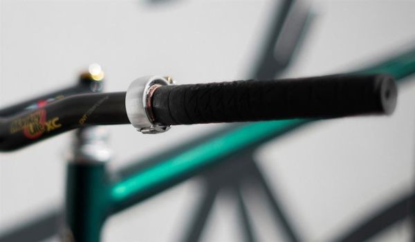 Κουδούνι ποδηλάτου KNOG Oi Luxe - Small ασημί καθολικό