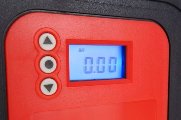 Συμπιεστής αυτοκινήτου AMiO Acomp-10 12 V