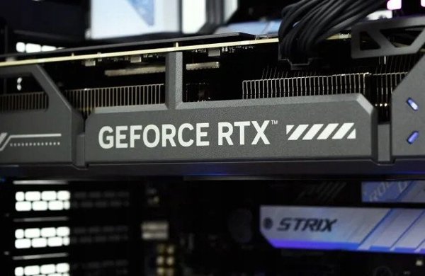 Komputronik Ultimate R770 [L01] Ryzen 7 | RTX 5070 Ti | 32GB | 2TB