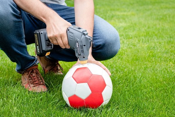 Φορητός αεροσυμπιεστής Rebel 20V 2A 7 bar