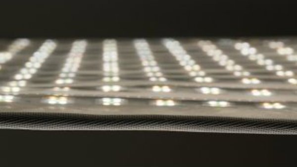 Λάμπα μελέτης LED Amaran F21c - V-mount
