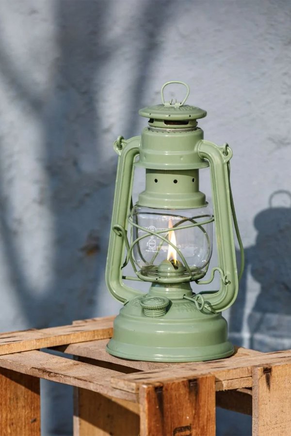 Λάμπα Καταιγίδας Feuerhand 276 Sage Green