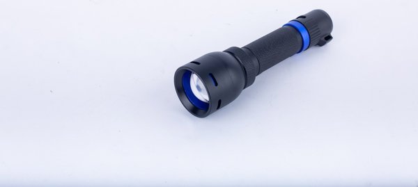 Φακός Blaupunkt Φακός LED Blaupunkt Flash Patrol 1000lm IPX4