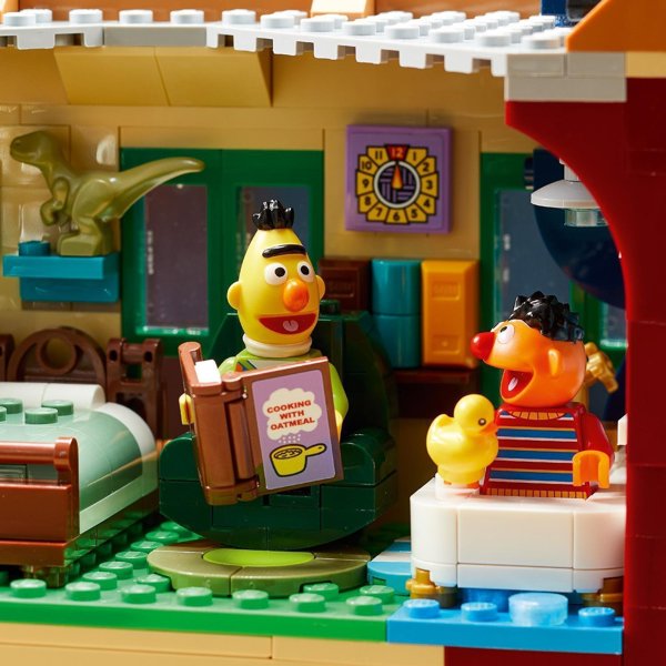 LEGO Ideas Οδός Σουσάμι (21324)