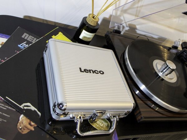 Lenco Lenco TTA-12in1PRO 12in1 Profi Care για πικάπ 13296576 8711902081715