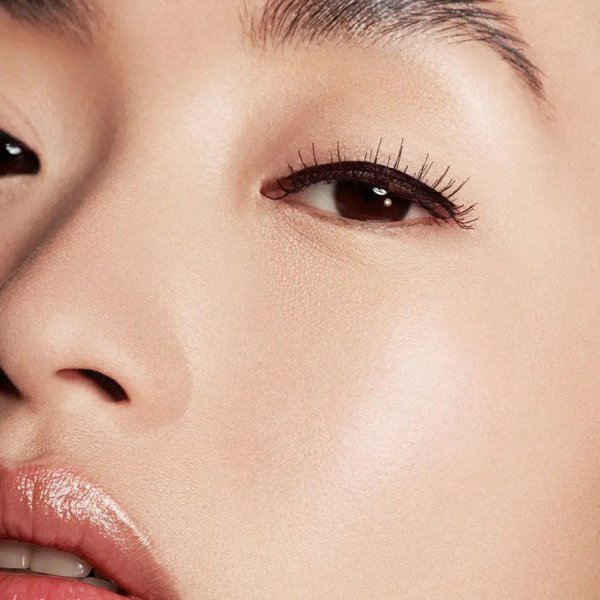 Le Rouge Francais Υγρό Eyeliner Le Pourpre Persee 530, 5ml
