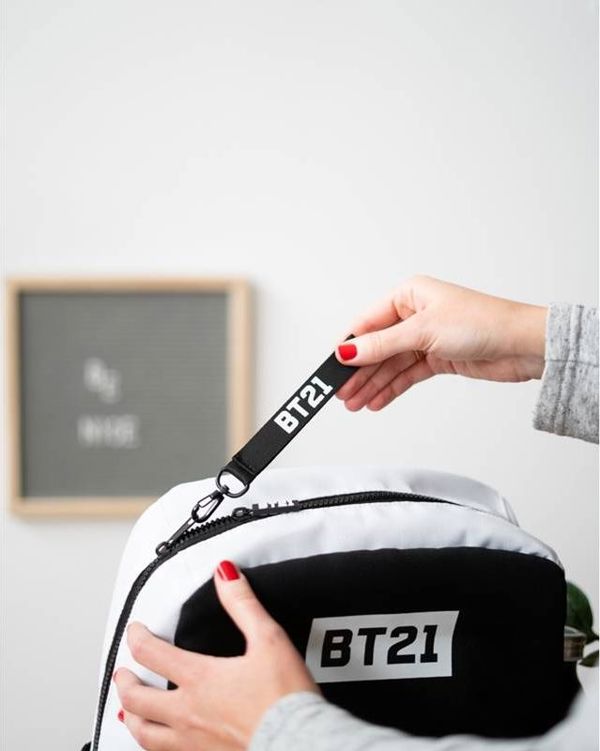 Line Friends BT21 Σχολική Τσάντα Πλάτης, Με Θήκη Για Laptop, Πολυμορφικό Σακίδιο Για Σχολείο Και Εκδρομές