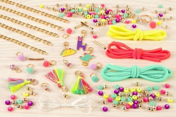 Δημιουργήστε το Real Neo-Brite Chains & Charms σετ για τη δημιουργία βραχιολιών