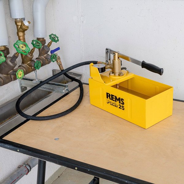 Αντλία μέτρησης πίεσης χειρός REMS Push 25