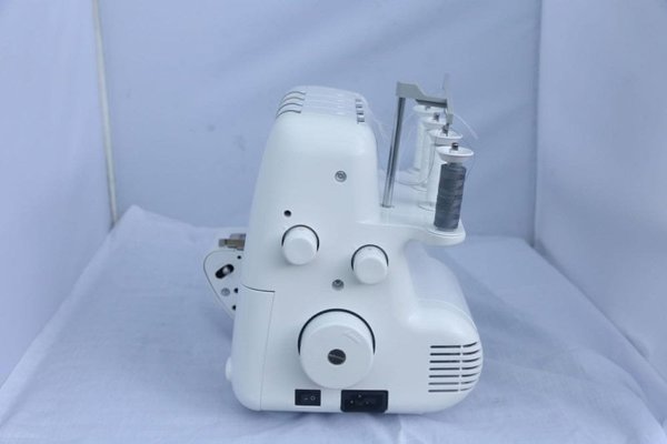 Μηχανή ραψίματος Guzzanti Overlocker Guzzanti GZ-325