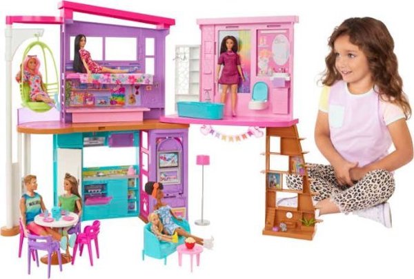 Mattel Barbie Holiday House HCD50