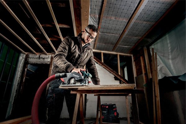 ΑΛΥΣΟΠΡΙΟΝΟ METABO KS 18 LTX 57 CARCASS