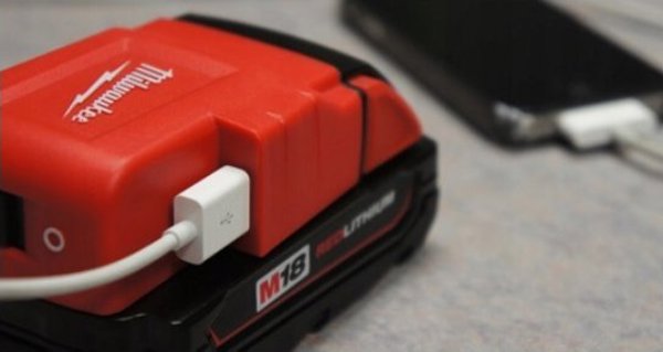 Πηγή τροφοδοσίας USB MILWAUKEE M18(tm) PS HJ