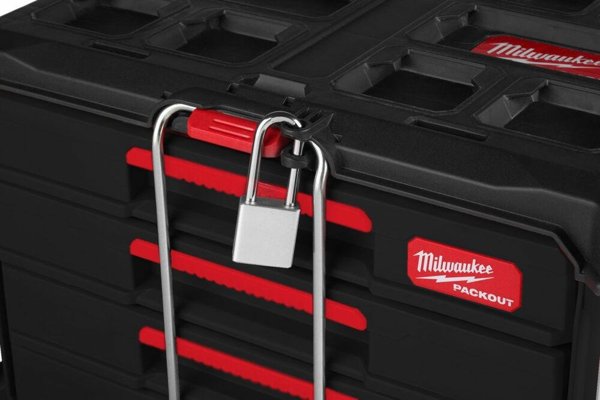 MILWAUKEE PACKOUT ΚΟΥΤΙ ΜΕ 4 ΣΥΡΤΑΡΙΑ