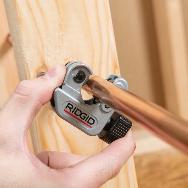 Μίνι κόφτης σωλήνων RIDGID 101 6-28 mm