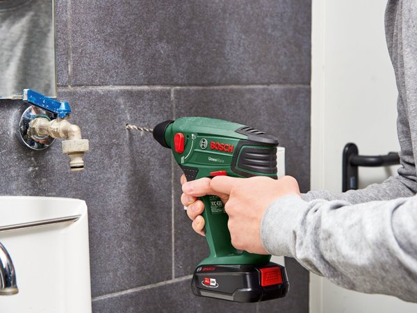 Περιστροφικό Σφυρί BOSCH Uneo Maxx 18 V