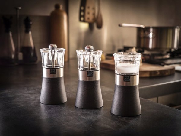 Peugeot Peugeot Oslo μύλος πιπεριάς 12 cm ξύλο γραφίτη, ανοξείδωτο ατσάλι, ακρυλικό 13340917 4006950039646