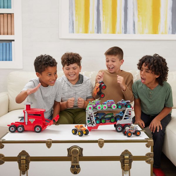 Monster Jam MONSTER JAM 1:64 hauler Launch N Go, 6068319