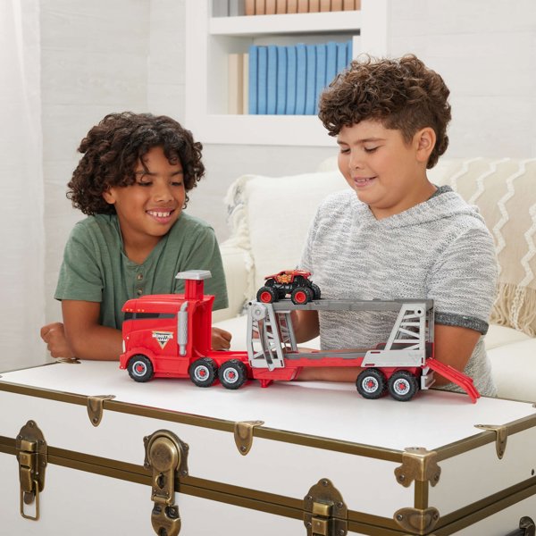 Monster Jam MONSTER JAM 1:64 hauler Launch N Go, 6068319