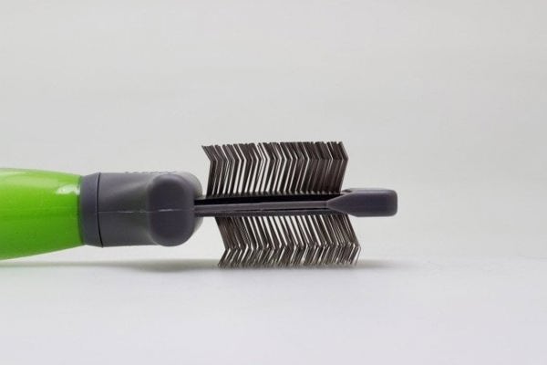 Moser Premium Slicker Βούρτσα για σκύλους και γάτες, διπλής όψης, 21,5cm