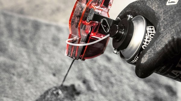 Muc-Off Muc-Off chain cleaning device Chain Doc, cleaning agent (incl. 400ml Bio Chain Cleaner)