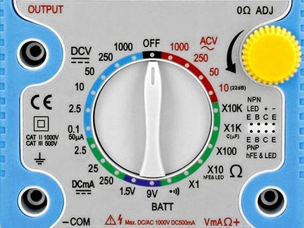 Αναλογικό πολύμετρο 0.1-1000V AC/DC, 0.05-250mA DC, με μέτρηση αντίστασης και χωρητικότητας, τρανζίστορ, διόδων, δοκιμή κυκλώματος, Pro'sKit