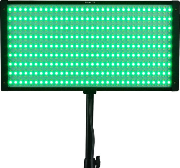 Nanlite Nanlite PavoSlim 120C Full-Color
