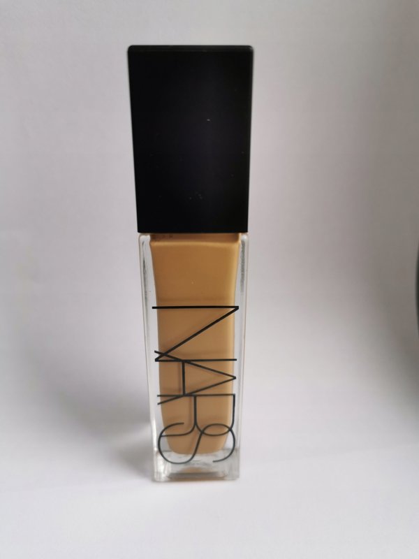 Nars Cosmetics Υγρό Ίδρυμα Nars Natural Radiant, 30 ml