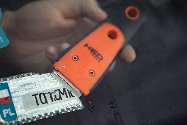 Neo NEO ΞΥΣΤΡΑ + 6 λεπίδες για την αφαίρεση αυτοκόλλητων, χρωμάτων, κόλλας, ταινιών 63-019