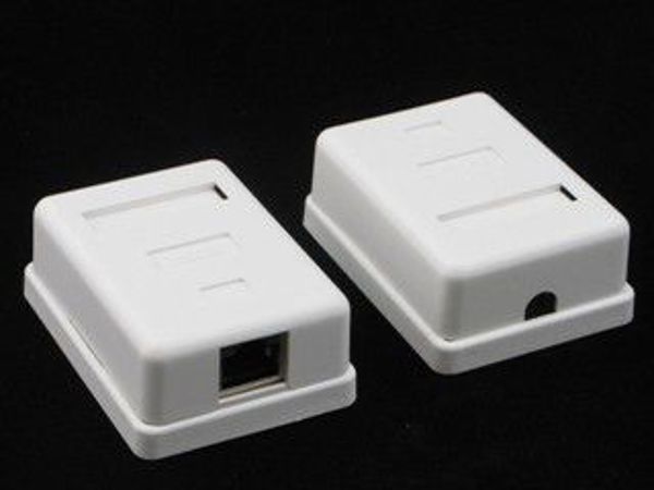NetRack πλήρης πρίζα επιτοίχια 1xRJ45 FTP κατηγορία 5e (NP519)