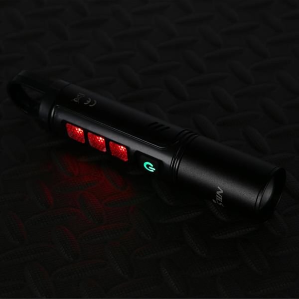 Φακός LED 800 LM Nils Extreme Nils Camp