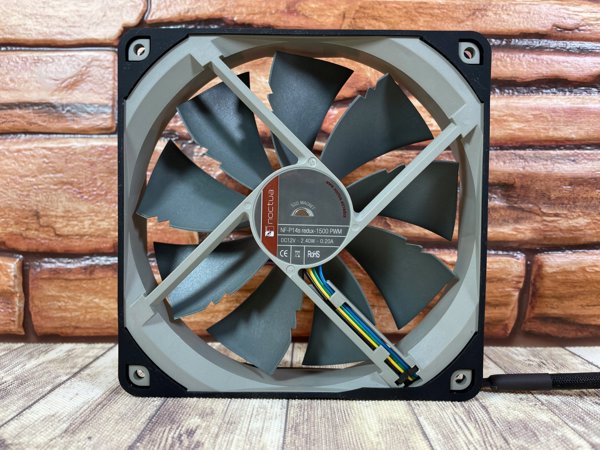 Noctua Noctua NA-SAVG2 chromax.black Αντικραδασμικές φλάντζες 140mm 3 τεμ