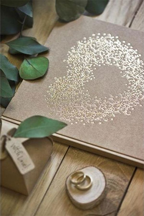 Βιβλίο Επισκεπτών Party Deco, χαρτί kraft με χρυσή καρδιά, 20,5x20,5cm, 22 σελίδες, καθολικό