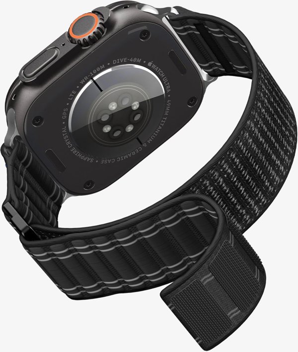 Pasek Spigen WBF0 Band Apple Watch 8 / 9 / 10 / 11 / Se / Ultra (44 / 45 / 46 / 49 Mm) Black