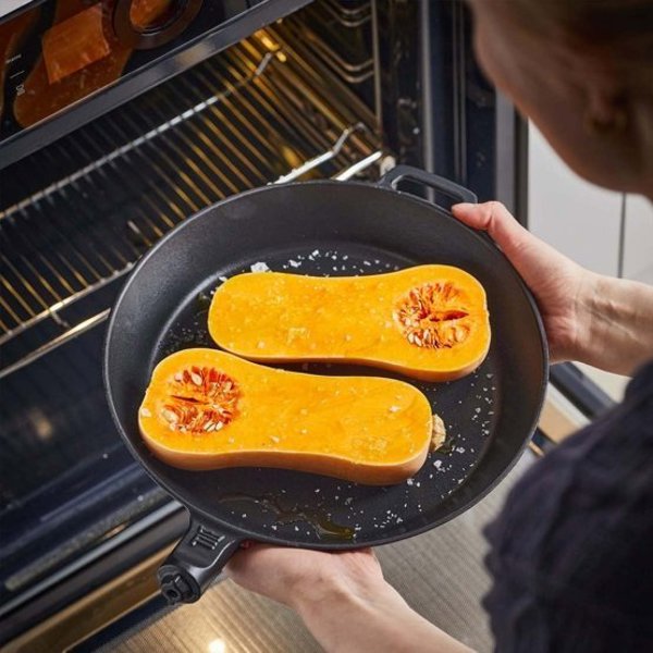 Τηγάνι Fiskars Χυτοσίδηρο 28cm