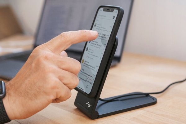 Βάση Ασύρματης Φόρτισης Κινητού Peak Design Mobile v2 - Μαγνητική Βάση Για Τηλέφωνο με Ασύρματη Φόρτιση - Μαύρη v2
