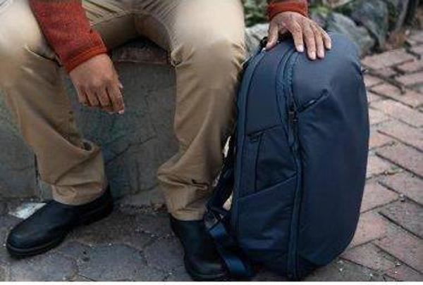 Peak Design Plecak Travel Line Peak Design Travel Backpack 30L Midnight μπλε
