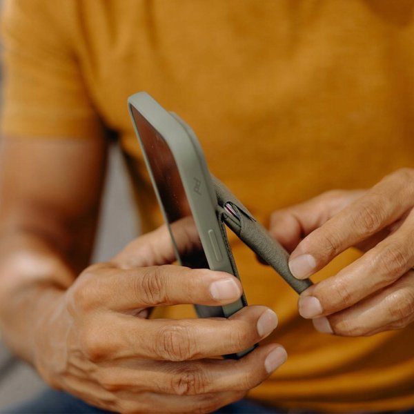 Peak Design Mobile Wallet Stand - Μαγνητικό Πορτοφόλι Για Τηλέφωνο / Βάση - Γκριζοπράσινο