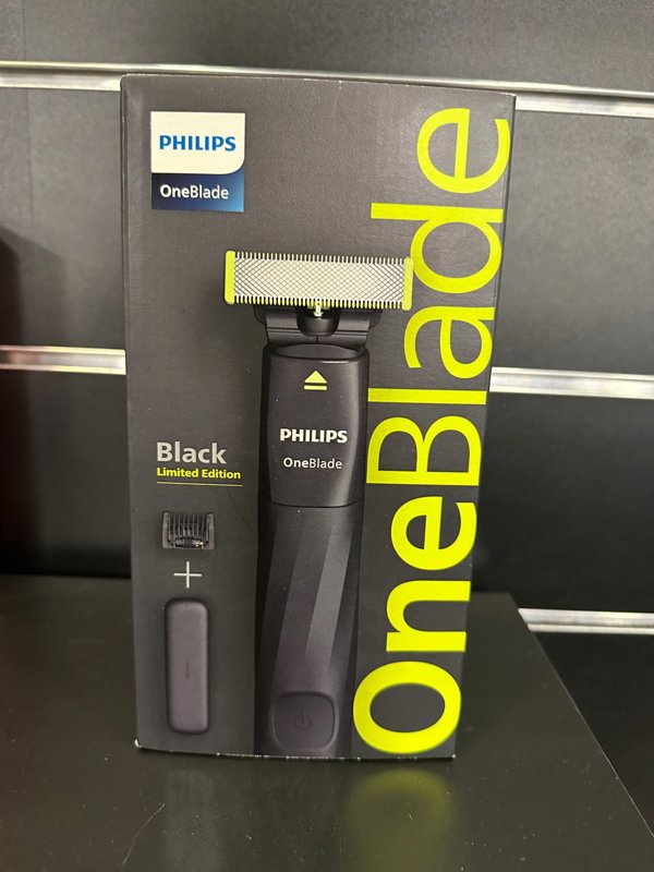 Philips QP1424/65  ONEBLADE PREMIUM GIFT PACK