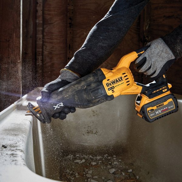Πριόνι σπαθί DeWalt 18v xr πριόνι σπαθί 2x5ah ps
