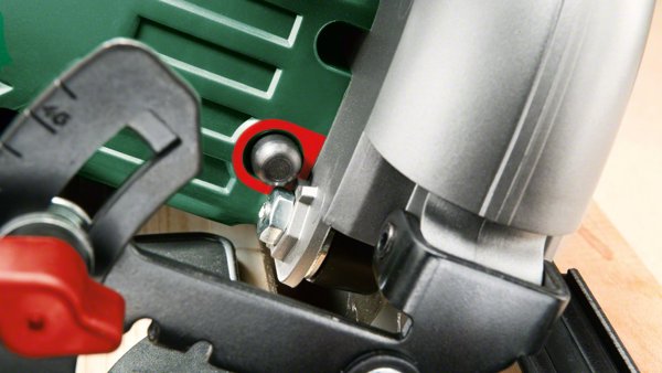 Δισκοπρίονο Bosch 06033B1300 18 V 150 mm 4005770 3165140743266