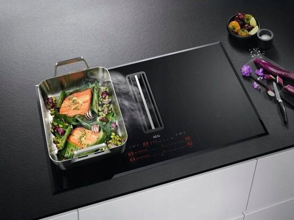 Θερμαντική πλάκα AEG Kaitlentė AEG CCE84779FB (Pažeista pakuotė) 13253565 7332543802425