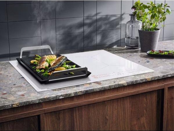 Επαγωγική εστία Electrolux 60cm pločio baltos spalvos Electrolux CIS62450FW