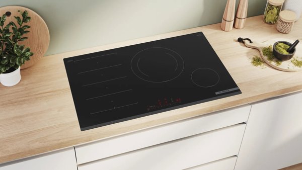 Εντοιχιζόμενη επαγωγική εστία Bosch PXE831HC1E, χωρίς πλαίσιο